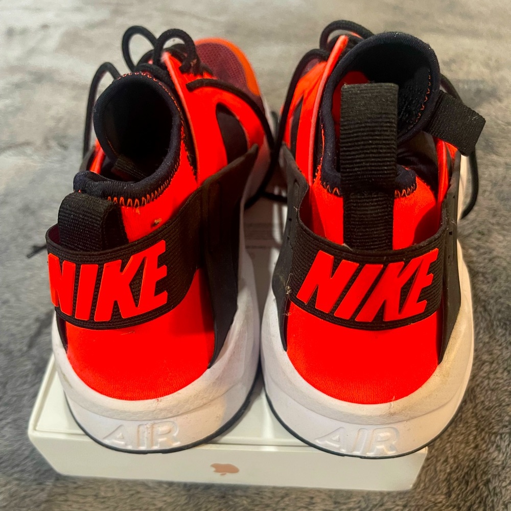 Men’s Nike Hurache